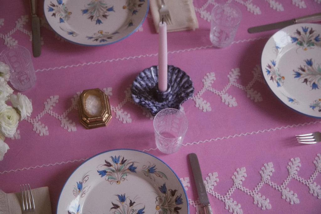 Concha Candle - Cobalt with White