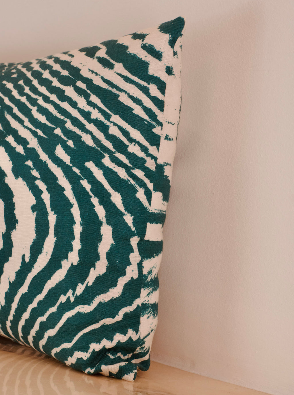 Green Wave Cushion